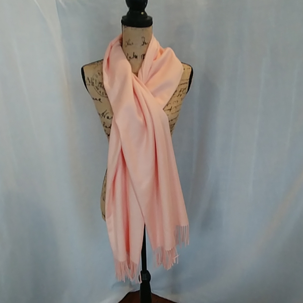 Pink cashmere scarf